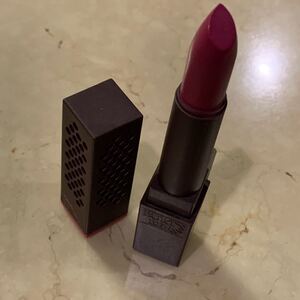 新品 バーツビーズ リップスティック 512 Fuchsia Flood 口紅 ナチュラル ピンク 保湿