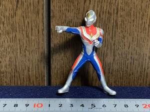 H◎【売切セール】ウルトラマンダイナ　ストロング　B　フィギュア　円谷プロ　ウルトラマン