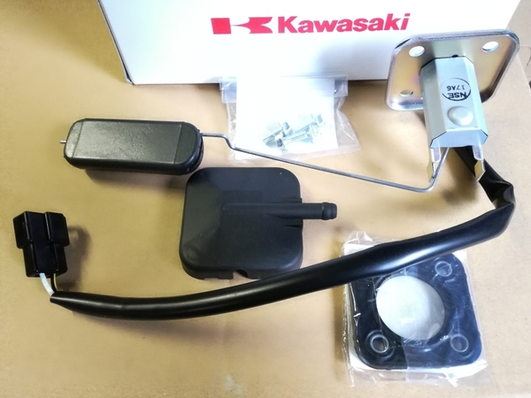 ペイペイKAWASAKI 純正 ZRX400 新品 フューエル センサー 燃料 センサー ガソリンタンクセンサー