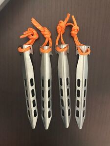 チタン製ペグ 4本セット