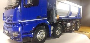 タミヤ 1/14RC メルセデス・ベンツ アロクス 4151 8x4 ダンプトラック
