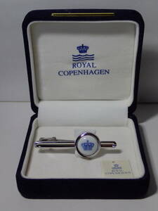 ROYAL COPENHAGEN ロイヤルコペンハーゲン タイピン 王冠 箱あり ホワイト×ライトブルー×シルバー クラウン 
