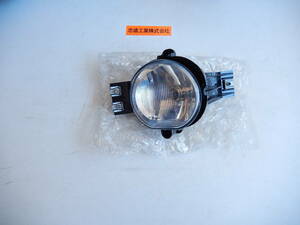 「純正部品」フォグランプ ライト RH 右 FOG LAMP　ダッジ　ラム MOPAR 55077474AC DODGE RAM1500 RAM2500 RAM3500 RAM4500 RAM5500