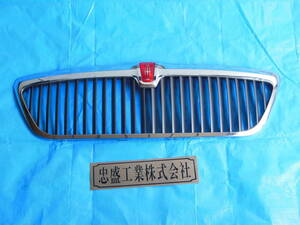 「純正部品」YL74-8200-AAW フロント グリル リンカーン ナビゲーター Front grill Lincoln Navigator