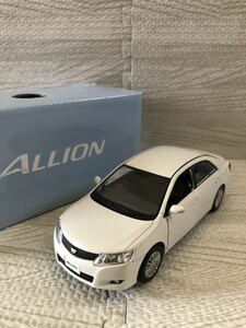 1/30 トヨタ アリオン ALLION 非売品 カラーサンプル ミニカー　ホワイトパールクリスタルシャイン
