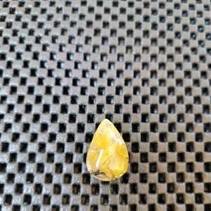 タイチンルチルクォーツルース27カラット　トップネックレスペンダントジュエリーアクセサリーパワーストーン天然石原石宝石水晶