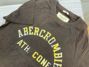 Ａｂｅｒｃｒｏｍｂｉｅ＆Ｆｉｔｃｈ　半袖Ｔシャツ　ダメージロゴプリント　天竺　Ｍサイズ　濃茶★ＯＵＴＬＥＴ未使用格安！