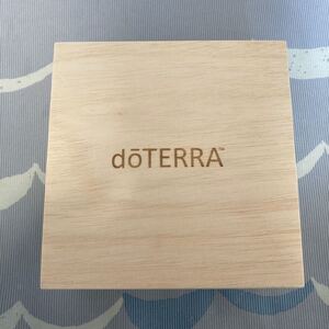 ドテラ doTERRA オイルBOX 木箱