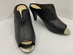 *. bargain! imitation leather type pushed . stylish mules M size (23~23.5cm) heel height 9. middle bed just a little paste dirt equipped beautiful legs effect equipped. 1 pair 