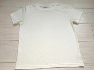 AZUL BY MOUSSY アズールバイマウジー　Sサイズ　オフホワイト系　シンプルTシャツ　白　数回使用美品