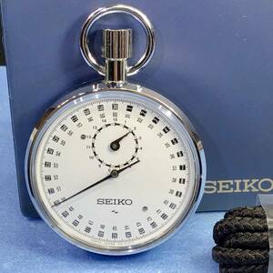 【昭和レトロ・ビンテージ・美品】 SEIKO セイコー 手巻き式 機械式 ストップウオッチ、1/10秒 計測 一周30秒、専用あみ紐付き 箱入 稼働品