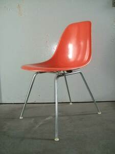 1970s ビンテージ / EAMES イームズ / サイドチェア DSG / Hベース / Herman Miller / オレンジ / 100% オリジナル /米国製 / 当時物 