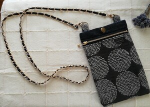 ハンドメイド スマホポシェット スマホポーチ