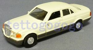  Diapet G-8* Mercedes * Benz 560SEL* ivory white / ash 