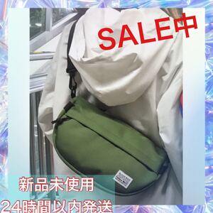 大人気!! メッセンジャーバッグ ボディバッグ ウエストバッグ 斜め掛け 帆布 韓国 人気 軽量 ショルダーバッグ 黒
