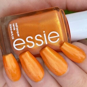essie 1640 don't be spotted