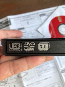 ポータブルDVDドライブ