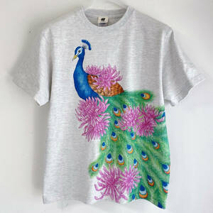 Art hand Auction メンズ Tシャツ XLサイズ 孔雀柄Tシャツ ハンドメイド 手描きTシャツ 半柄, XLサイズ以上, 丸首, 柄もの