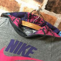 NIKE 女の子 100size AIR グラデーションカラーフードのパーカー_画像2