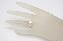 マベ真珠パールリング【指輪】　16mm　ホワイトカラー　シルバー製リング枠_画像5