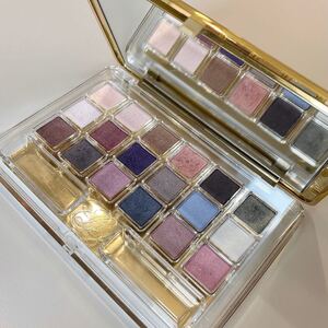 ESTEE LAUDER デラックスアイシャドウコンパクト