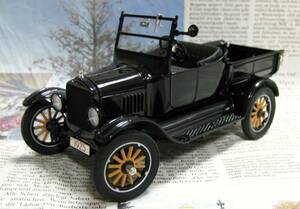 * out of print * Dan Bally mint *1/24*1925 Ford Model T Runabout Pickup black 