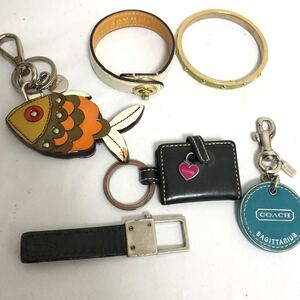 PRADA GUCCI COACH 小物 アクセサリー キーホルダー キーリング ブレスレット レディース メンズ ブランド