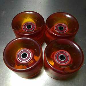  flash Wheel soft shines Kirakira BONES red bearing attaching skateboard night Night cruise Cruiser 78a