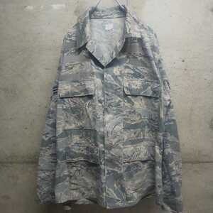 Военные вещи U.S.AIR FORCE камуфляж рубашка 42 милитари ВВС DSCP ARMY камуфляж скумбиря ge- армия предмет вооруженные силы США милитари рубашка field жакет купить NAYAHOO.RU