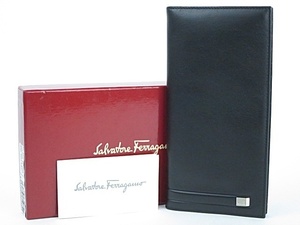 【新品同様・未使用品】Ferragamo フェラガモ イタリア製 二つ折り 長財布 札入れ ブラック ブランドウォレット 箱付き【CU45】