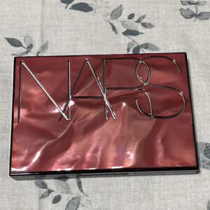 NARS エンドレスオーガズムパレット ハイライト ナーズ NARS イスト アイシャドウ パレット 限定品