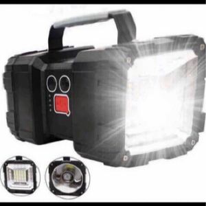 懐中電灯 led 強力 最強 超高輝度 6000ルーメンサーチライト 7モード調光 一台3役 usb充電式給電 防水 ハンドル付き