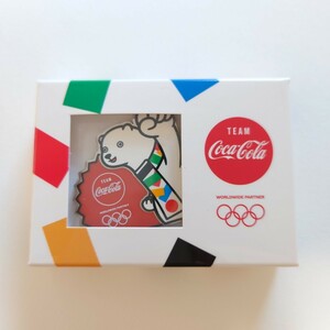 東京2020オリンピック　チームコカ・コーラ　スーパーポーラーベア　ピンバッジ　『ガッツポーズ』