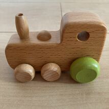 新品 木のおもちゃ トレイン 汽車 働く乗り物 木の乗り物 木製玩具 木のおままごと 知育玩具_画像1