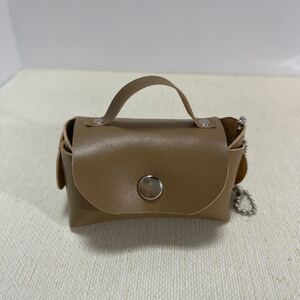 No.13 ハンドメイド レザーキーホルダー ベージュミニバッグ