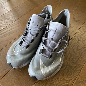 ナイキ ズーム フライ 3 NIKE ZOOM FLY 3 メンズ 陸上 厚底 ランニングシューズ : グレー