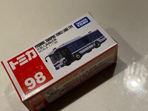 トミカ 大型人員輸送車　警察　新品　662