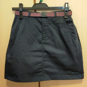 Columbia TITANIUM スカート