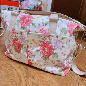 ローラアシュレイ マザーズバッグ ママバッグ 2way トートバッグ ショルダーバッグ 産後 準備 可愛い レディース 旅行