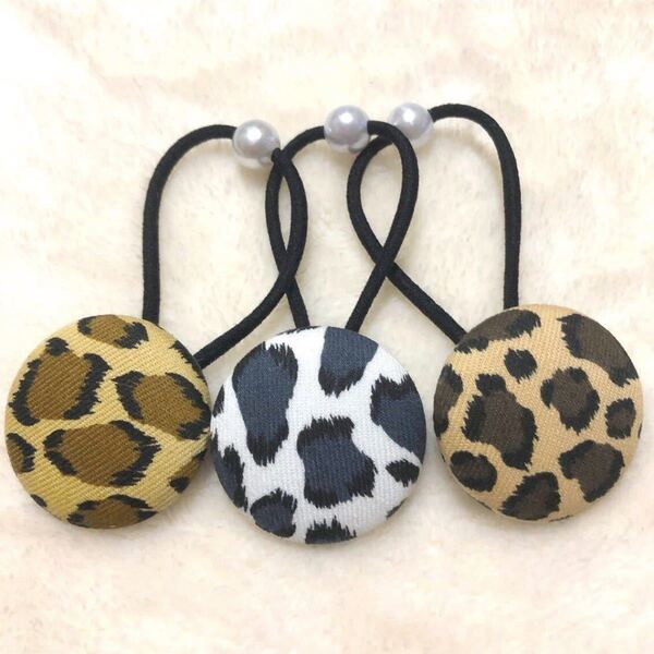 再販☆2-8☆ ハンドメイド くるみボタン ヘアゴム