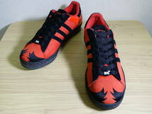 ◇ adidas アディダス 【5000足 限定】 ダーク ホース【ADICOLOR x DARK HORSE COMICS】 CENTURY R 3【562893】★ 23.0cm スニーカー_画像1