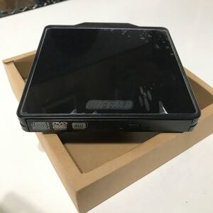 BUFFALO ポータブルDVDドライブ DVSM-PC58U2V USB2.0 バッファロー 外付けDVDドライブ 外付け 美品