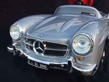 ★★ メルセデスベンツ300SL ペダルカー 綺麗♪ お店のディスプレイに♪ 名古屋でお渡し ★★　　w198slr190sl280sl500sl450amgゲレンデ_画像9