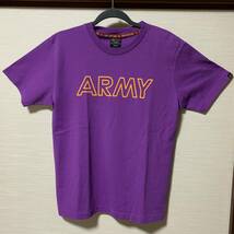 ALPHA INDUSTRIE (アルファインダストリーズ) - MEN 半袖Tシャツ アルファ ARMY アーミープリントTシャツ Mサイズ (タグ付き未使用品)_画像1