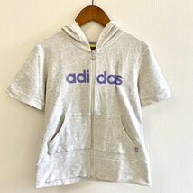 adidas アディダス パーカー フード付 ジップアップ グレー Mサイズ レディース ロゴ カジュアル スポーツ トレーニング ウェア_画像1