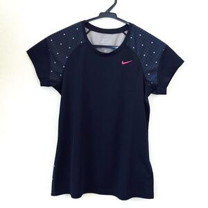 NIKE ナイキ 半袖Tシャツ