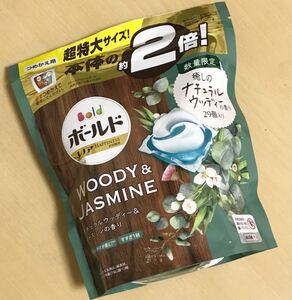 ボールド レノアハピネス ナチュラルウッディー&ジャスミンの香り 29個入り 【数量限定】