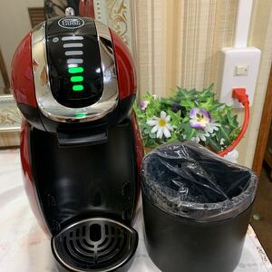 ネスカフェドルチェグストジェニオ2ワインレッド カプセルカラ入れ付き