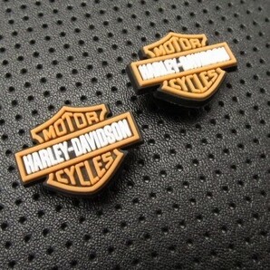 米国輸入品 ハーレーダビッドソン クロックス ジビッツ サンダルバッジ