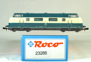 ROCO #23286 ＤＢ（旧西ドイツ国鉄） ＢＲ２２０型ディーゼル機関車　（トルコブルー／ベージュ） 